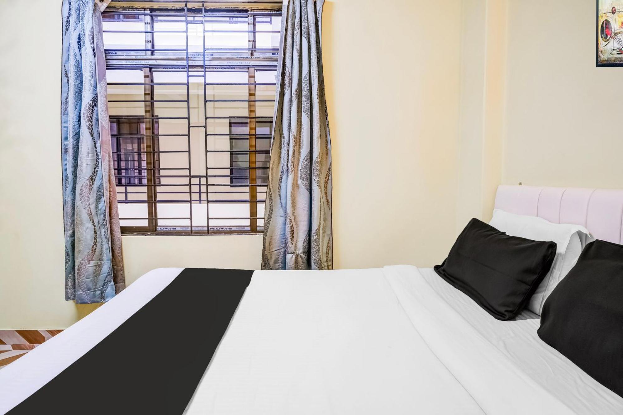 Super Hotel O Rynjah Shillong Exterior photo